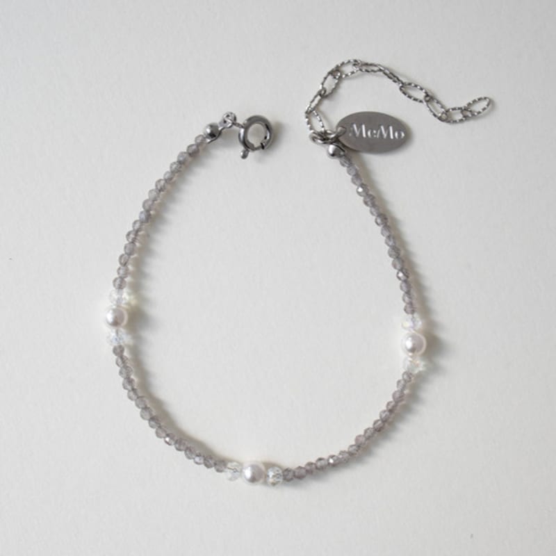 MERRYMOTIVE Grey Bead and Pearl Bracelet