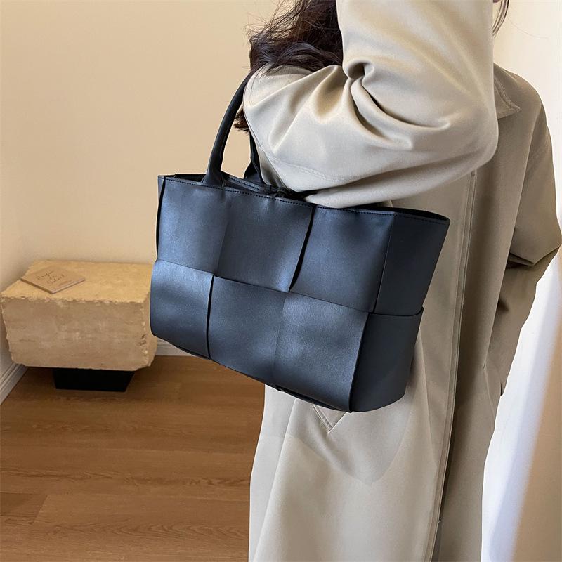 Borsa a Trama da Donna Primavera 2025 - Borsa a Spalla Versatile di Grande Capacità