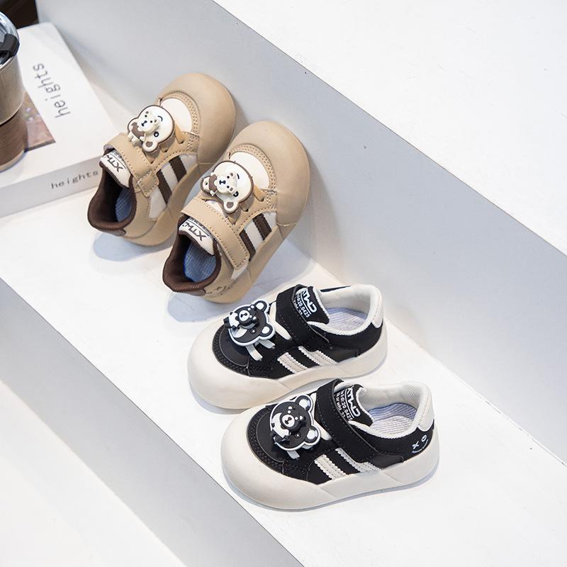 2025 autumn male and female classmates children's sports board shoes children's versatile non-slip toddler shoes children's casual shoes new