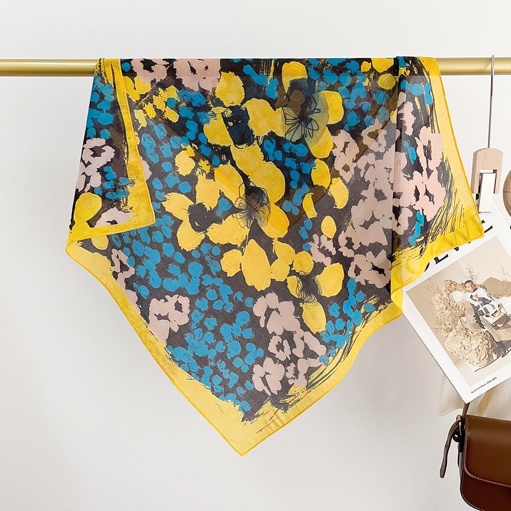 Sommer Leicht Und Atmungsaktiv 65 * 65cm Kleines Quadratisches Tuch Modisches Ausländisches Stil Muster Maulbeerseide Baumwolle Mischgewebe Damen Seidentuch