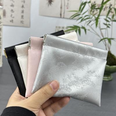 Fashion Simple Lipstick Makeup Bag Portable Travel Jewelry Handbag Nylon Key Small Bags for Women Girls