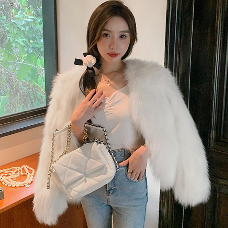 Autumn Long Sleeve Loose Plush Fox Fur Coats Women Fashion Soft Warm Short Winter Jackets Women Tops Solid Elegant Street Loose Lady Jacket Coat 25878