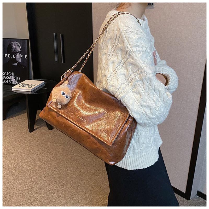 Retro commuter bag women's large-capacity new autumn and winter versatile chain shoulder bag casual tote bag