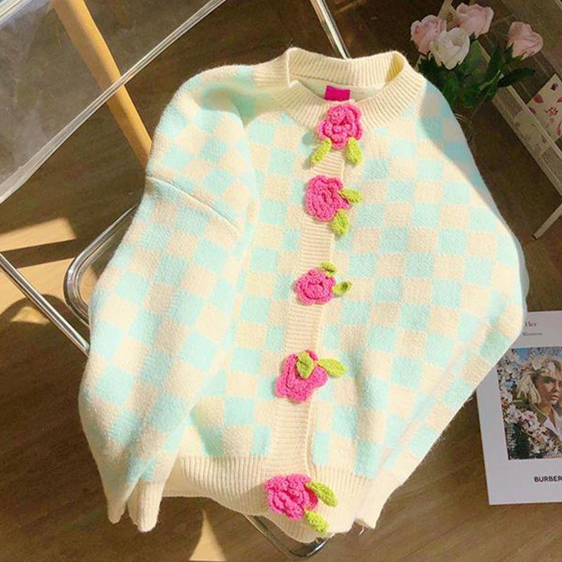 

Клетчатый свитер контрастного цвета, вязаный свитер, женский осенний дизайн, сладкий кардиган с объемным цветком, свитер One Size