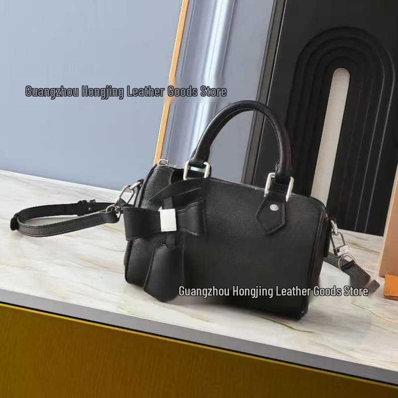 2025 White Sancai Cowhide Bowknot Crossbody & Shoulder Bag