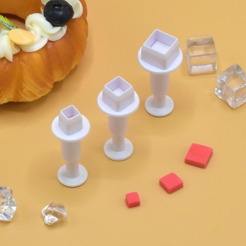 Round Flower Sugarcraft Fondant Cutter Plastic Heart Cake Mold DIY Fondant Cake Decorating Tools Plunger Paste Sugar Craft Die