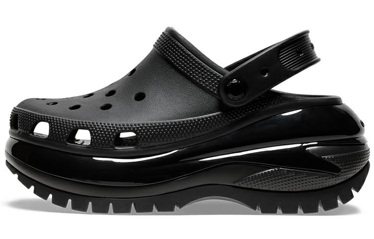 Crocs Mega Crush Clog  Black  207988-001 36-37