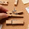 Trætavle med kork og trykstifter til hjemmekontor og kreativ vægdekoration