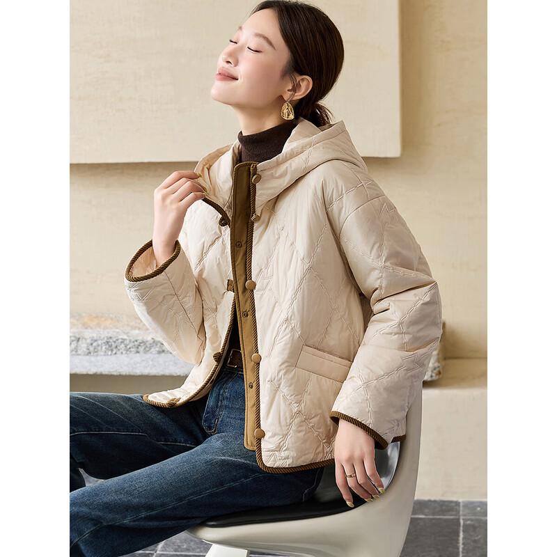 

Women s Letter Embroidered Hooded Padded Jacket M