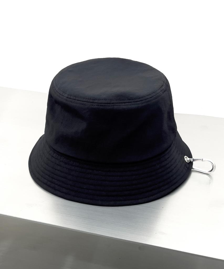 SSY [Carabiner Included] Cotton Eyelet Loop Bucket Hat Black