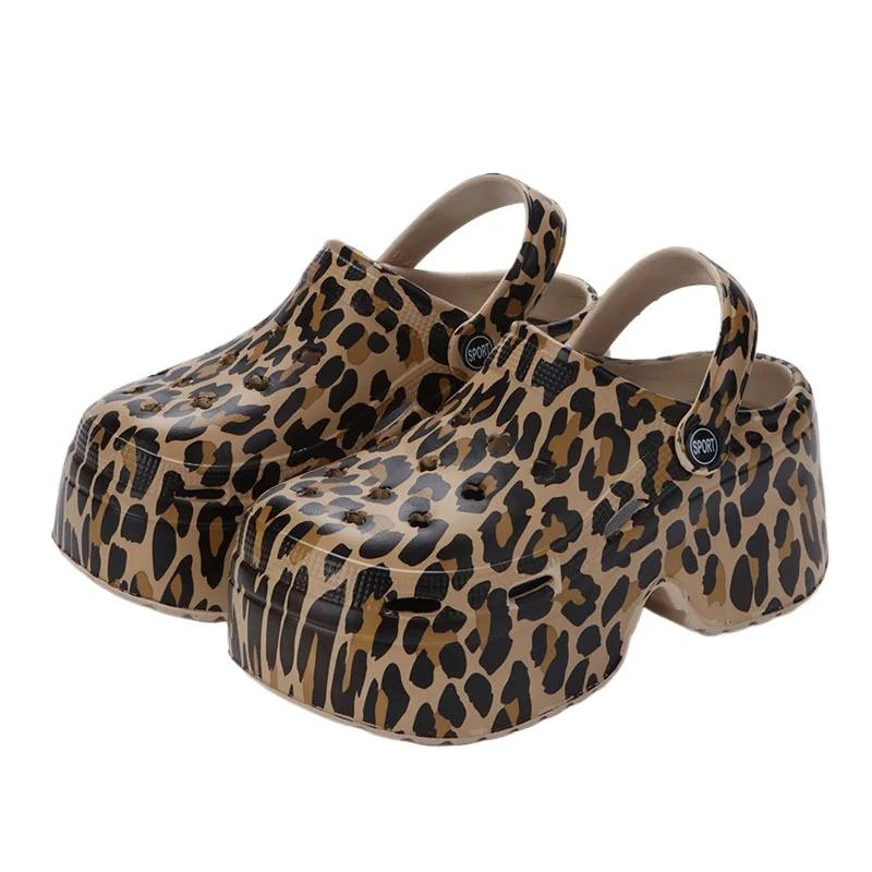 Luxury Women's 2024 New Summer Beach Slippers High Heel 9cm Lightweight Soft Sole Comfortable Casual High Quality Slippers