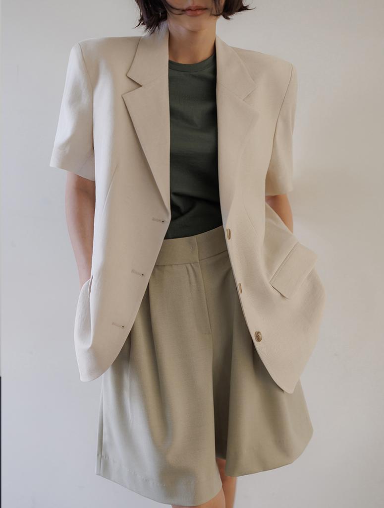 Memua Summer Double-Pleat Half Slacks (Light Khaki)