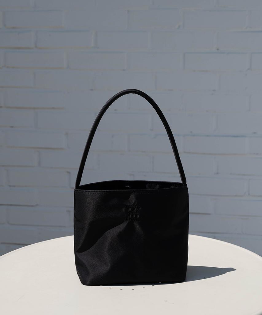 Mucu And Ebony Nearest Bag _ Black