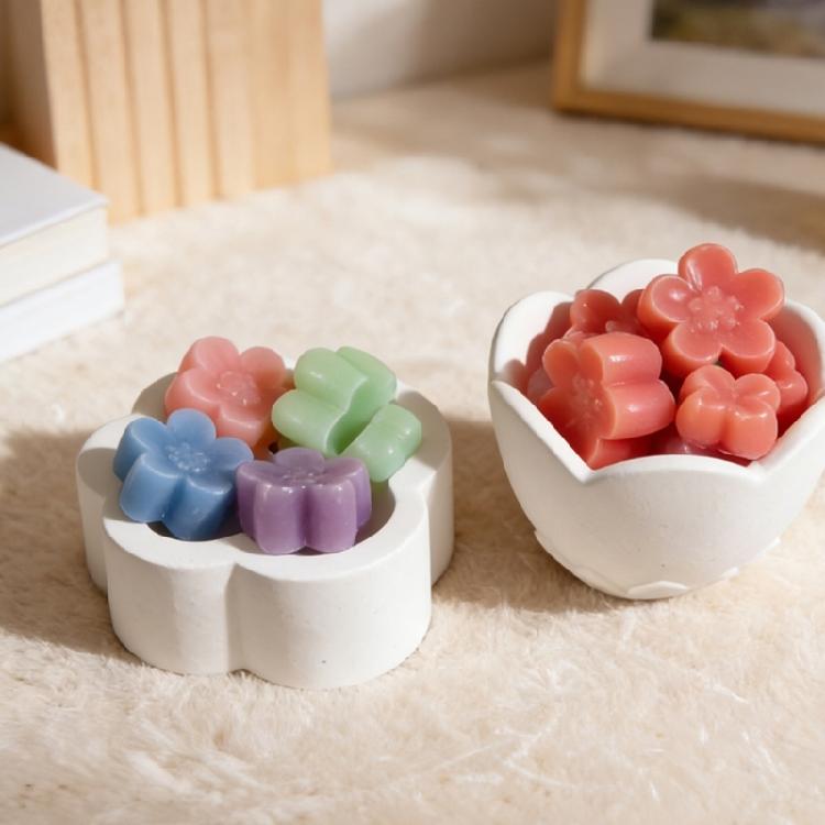 4 Cavities Floral Silicone Candle Molds Easy Demolding Silicone Baking Mould for Candle Soap Chocolate and Resin Casting