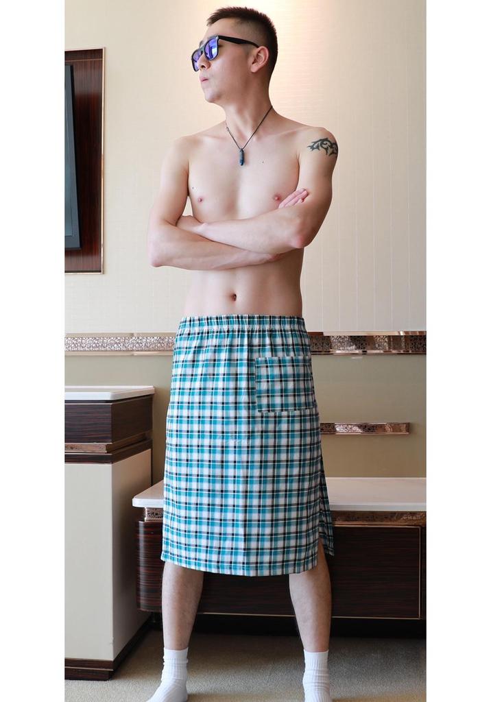 Men's Plaid Cotton Nightgown - Breathable, Sweat-Absorbing Casual Home Bath Skirt 015JJQ