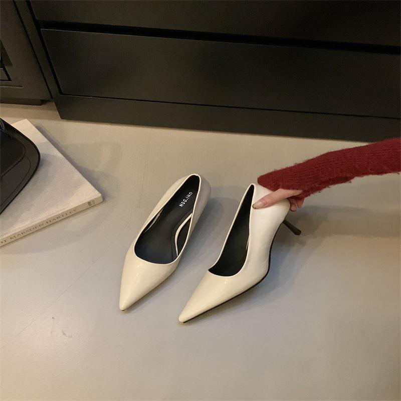 

2025 spring new temperament simple high heels fashion versatile pointed black stiletto single shoes women s shoes 39 off білий колір