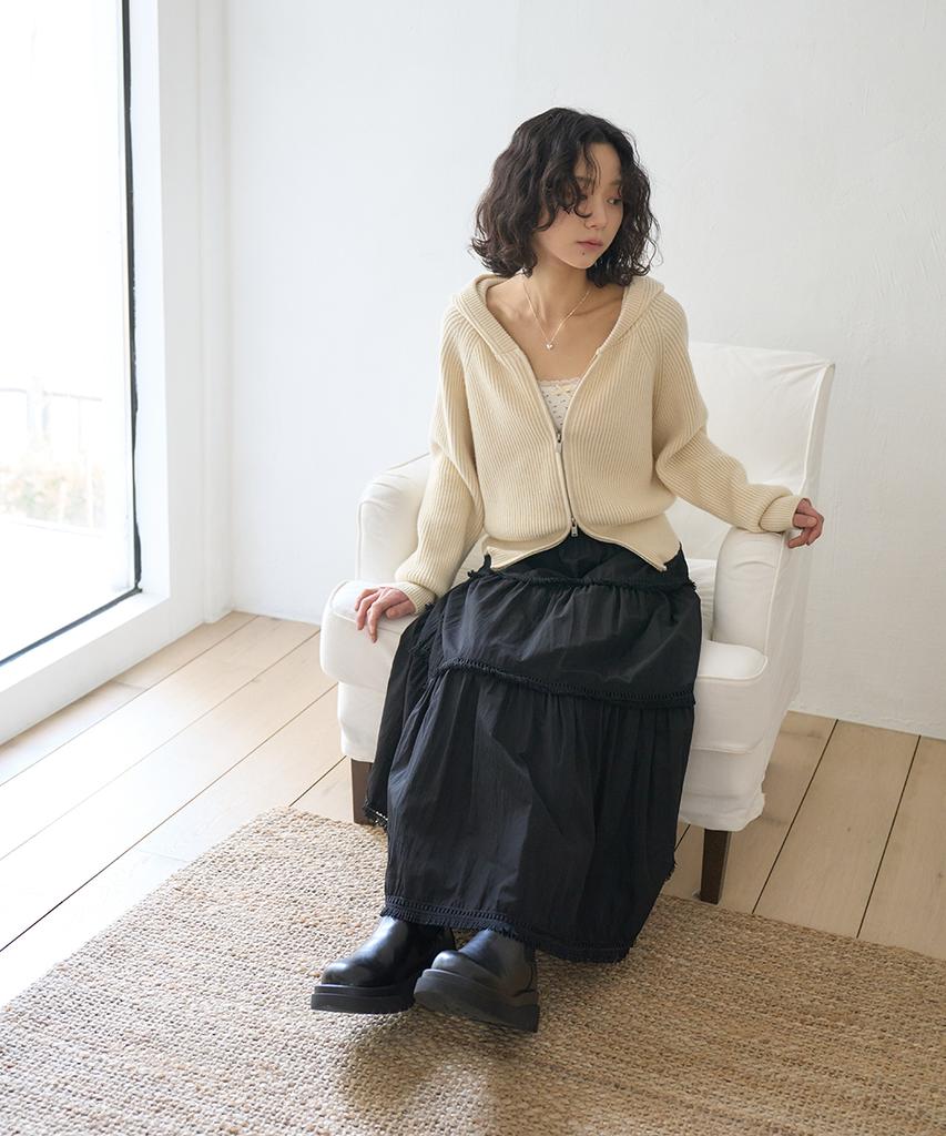 The Green Lab Tassel Frill Tiered Long Skirt [Black]