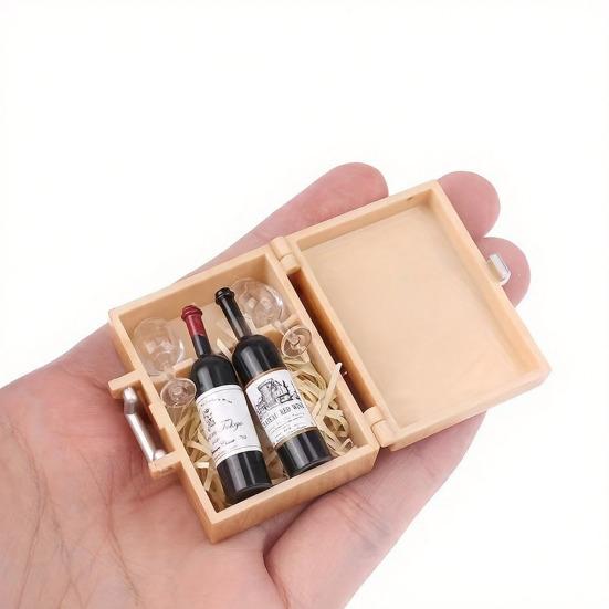 1 Set Mini Şarap Kutusu Minyatür Kırmızı Şarap Modelleri Gerçekçi Mini Şarap Şişeleri ve Bardakları Bebek Köşkü Minyatür Sahneler Mutfak Dekorasyonu İçin