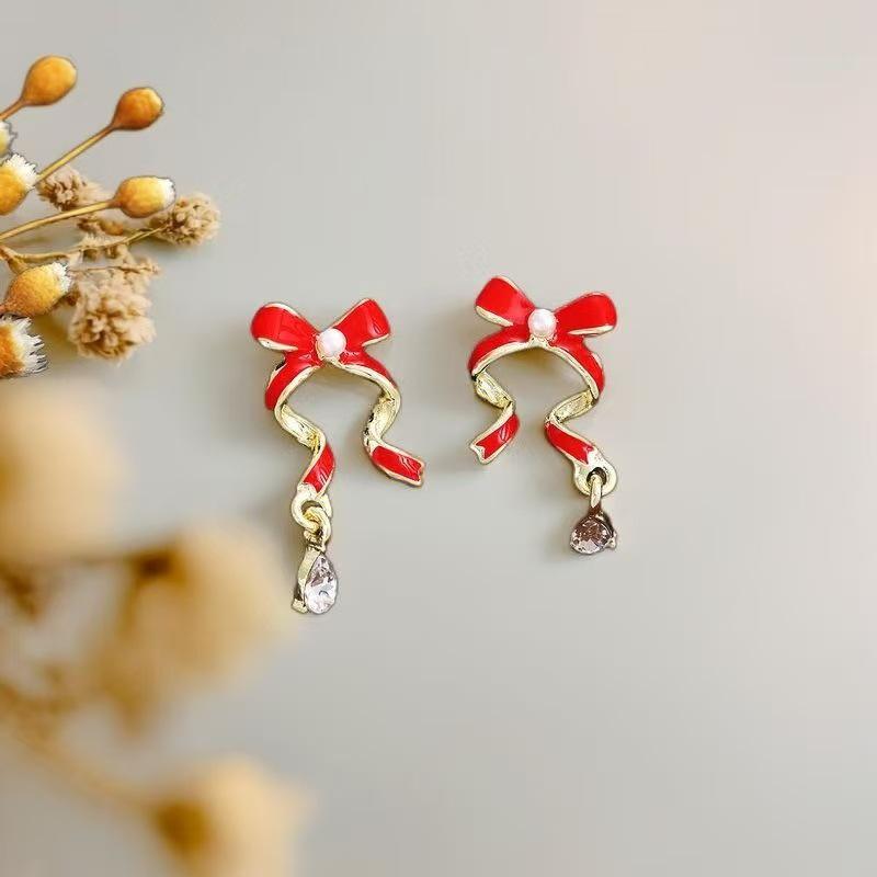 Wine Red Dripping Glaze Bow Earrings: Elegant Rhinestone-Studded Water Drop Studs for Women