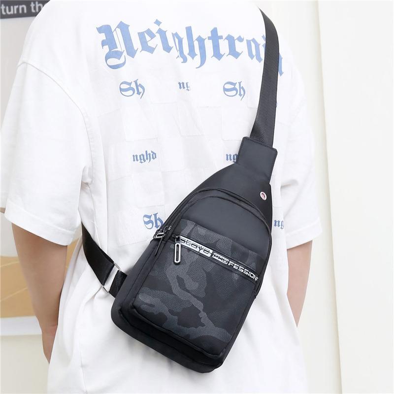 Outdoor breast bag men's new casual fashion messenger bag large capacity chest bag