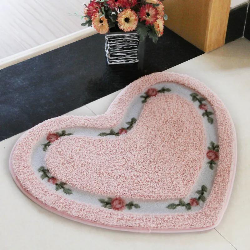 Heart Shape Nonslip Bath Mat Embroidered Toilet Rug Kit Water Absorption Door Mat for Bathroom Toilet Bedroom Floor Mat