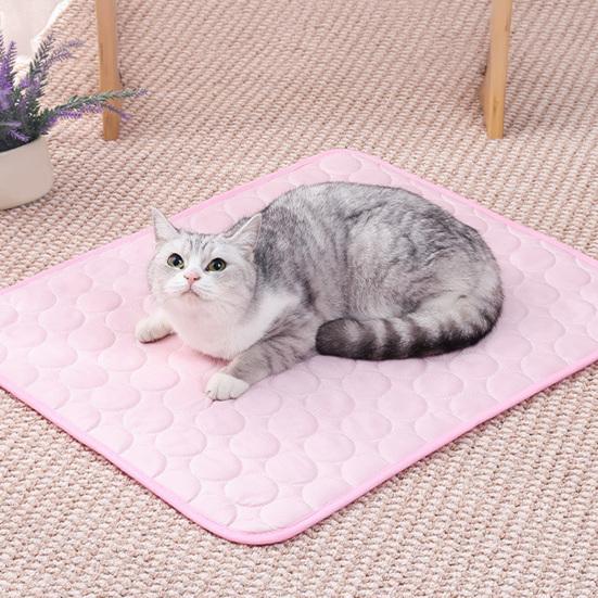 Dog Cooling Mat, Self-Cooling Summer Pet Mat, Breathable Ice Silk Cooling Pad, Washable Portable Self-Cooling Mat for Large Small Dogs Cats