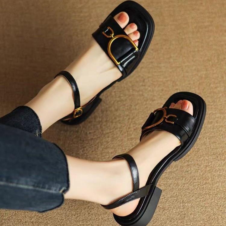 Open-toed Sandals Women's 2025 New Summer Large-size Retro Flat-bottomed Casual Versatile One-word Belt Women's Sandals