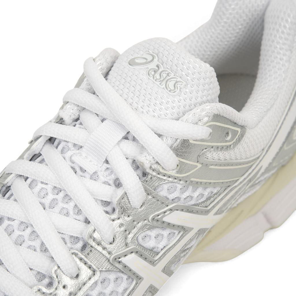 Asics Gel Cumulus 16 White Unisex Sneakers 1203A733-102
