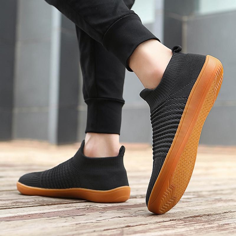 Men's Wide-head Casual Shoes Slip On Flying Woven Sneakers