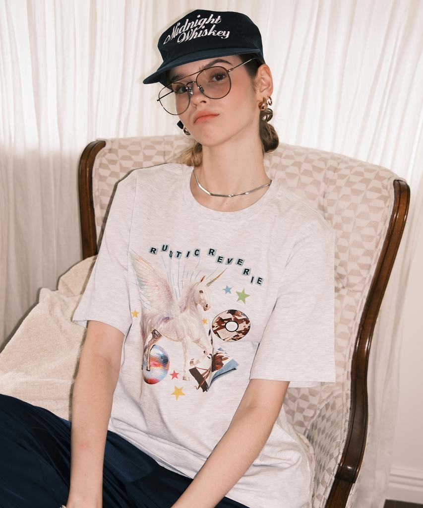 RUSTIC REVERIE Unicorn Oversized T-Shirt_White Melange