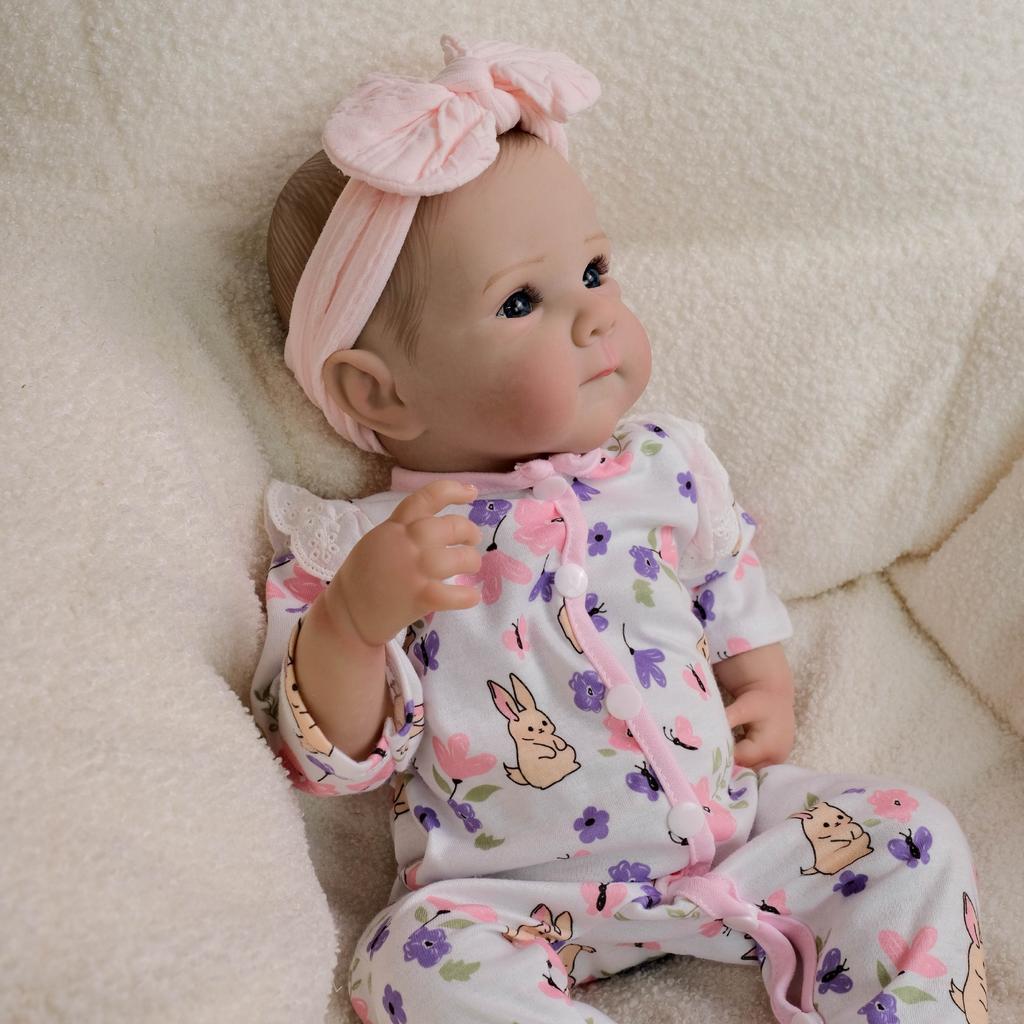 Real Looking 48 Cm Full Vinyl Body Reborn Dolls Bettie 3D Painting Skin Simulation Girl Doll Lovely Newborn Dolls for Children Birth Day Holiday Gifts