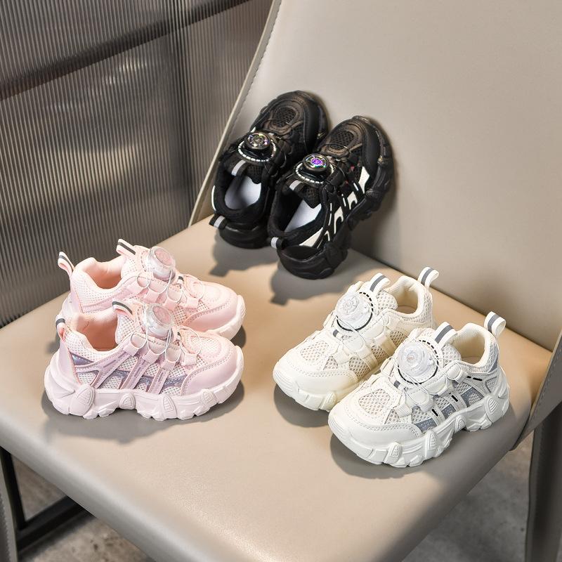 New Spring Collection of Children's Shoes2026Children's sports shoes with breathable mesh and rotating buckle, running shoes for boys and girls, dad
