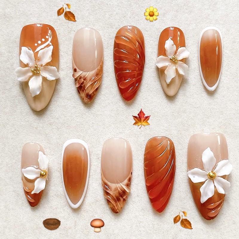 Autumn-Winter Almond French Nails: 30-Piece Set with 3D Flowers, Maple Leaves, Leopard Print Finished Sets (Three Full Diamond Sets)