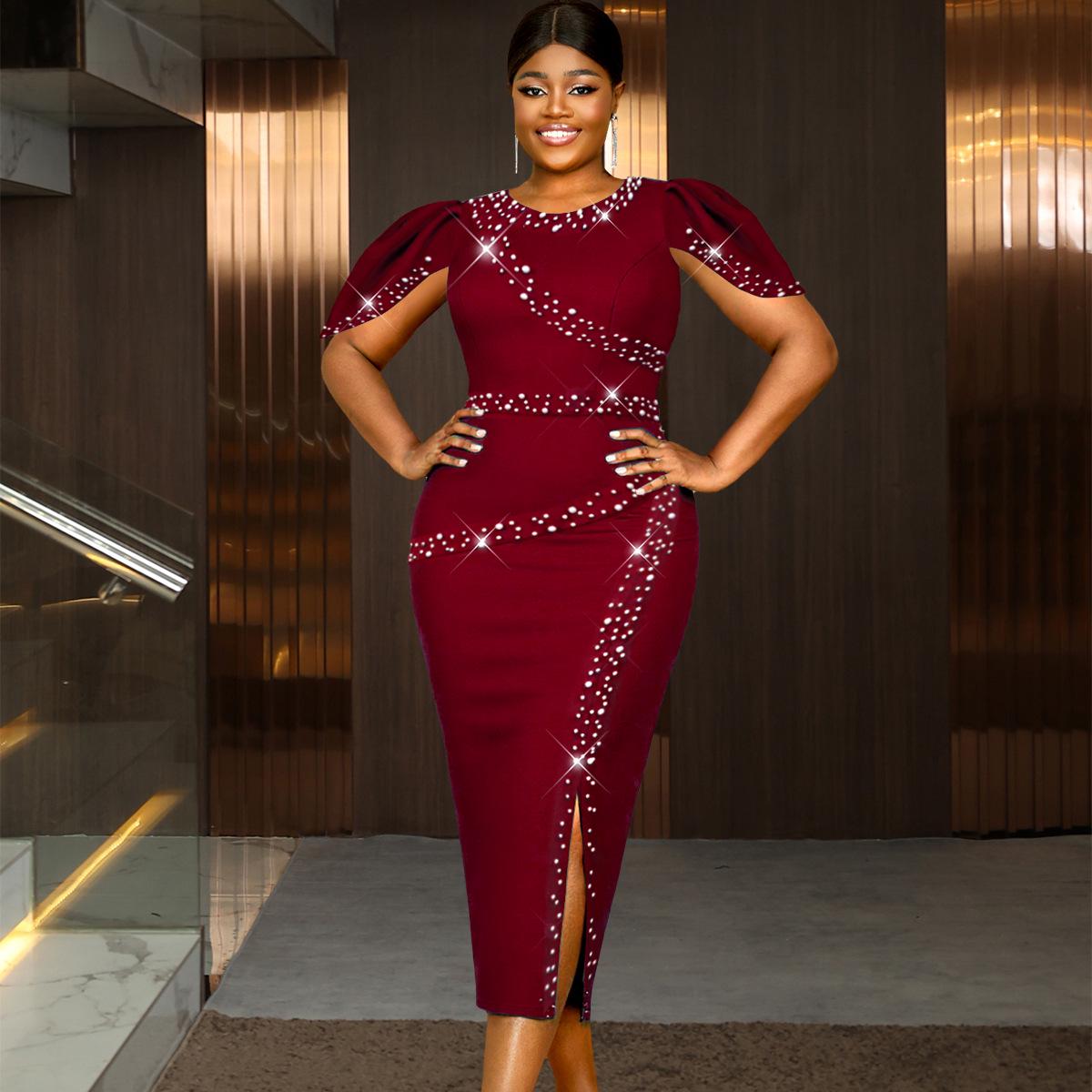 

Plus Size Women s Elegant Beaded Slit Ruched Party Gown 1XL бордовий