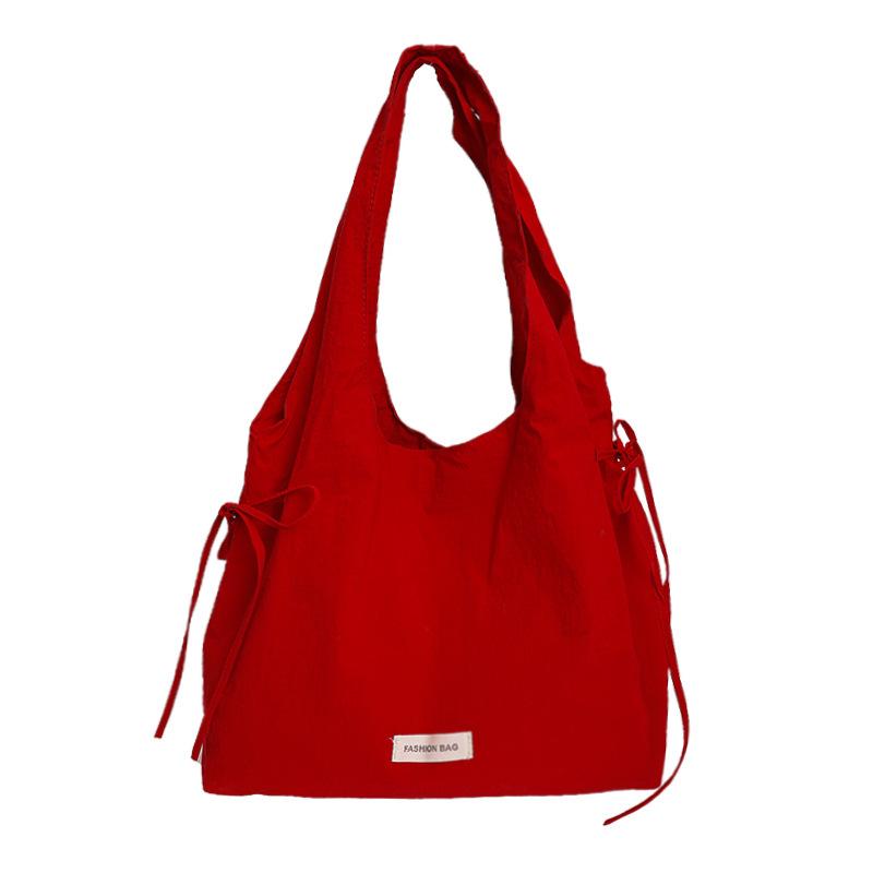 Minimalist Nylon Hobo Bag for Women Casual Everyday Use Large Capacity Shoulder Tote Bag Soft Fabric Fashion Design