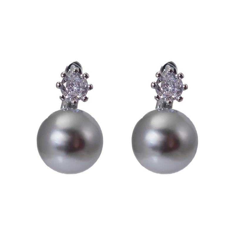 Silver Gray Pearl Earrings Niche Design High Sense Exquisite Small Earrings Personality Simple Cold Stud Earrings