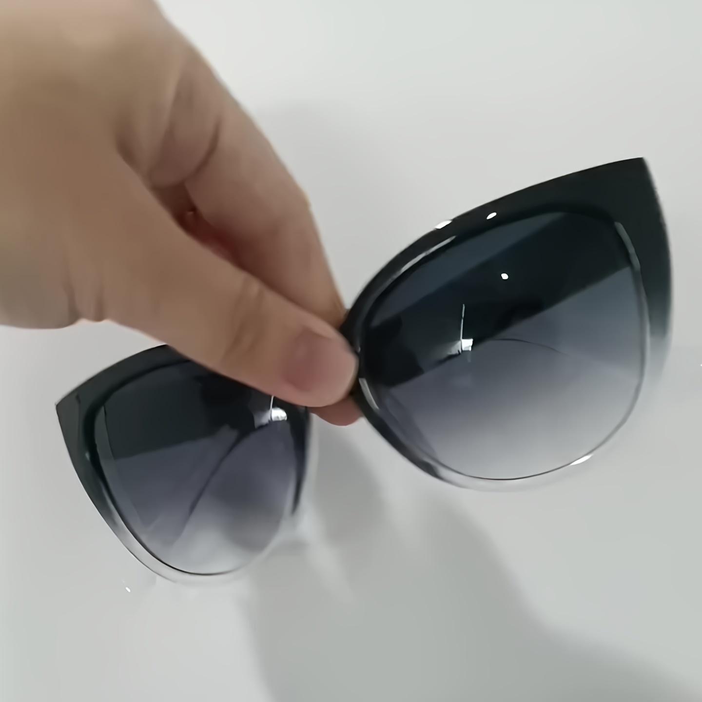 

Fashionable Large Frame Cat Eye Fashion Glasses - Fashionable Eyewear чорний