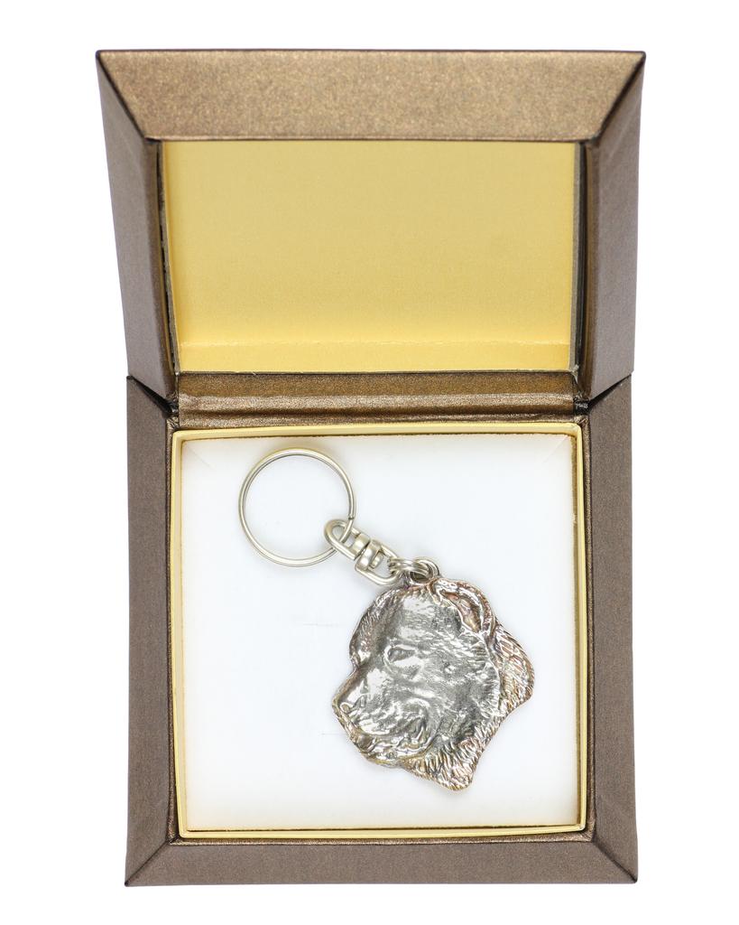 Central Asian Shepherd Dog – Silver-plated pendant with a dog in a decorative box, handbag decoration | Art-Dog