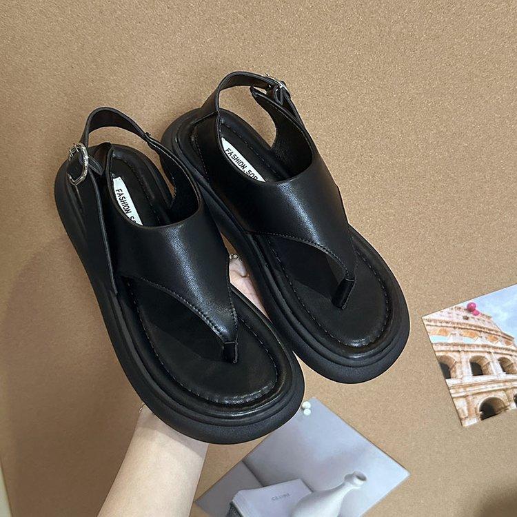 Fashion thick-soled toe sandals female summer 2025 new fairy wind soft-soled pinched feet student Roman beach shoes