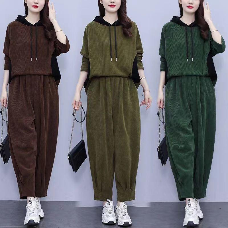 Autumn Plus Size Hooded Corduroy Fashion Set - Slimming Two-Piece for Casual Wear