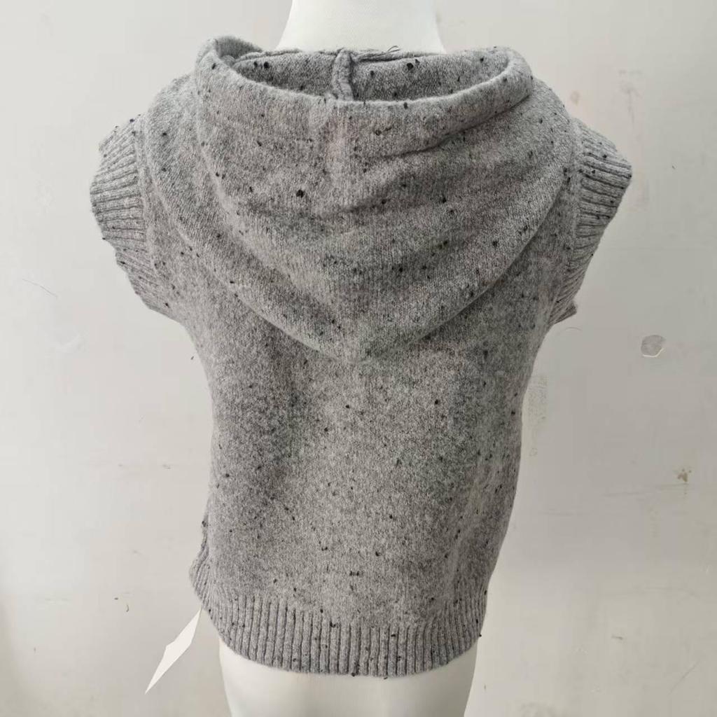 2025 A/W Yu Shuxin Gray Jacquard Knit Sleeveless Vest