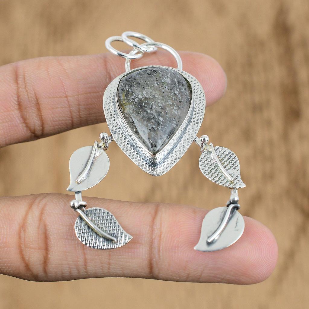 Natural Black Sunstone Gemstone Pendant 925 Sterling Silver Indian Jewelry