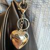 Stylish Love Heart Keychain Eye Catching Key Chain Bag Charm Decorations Fashionable Metal Pendant for Backpacks