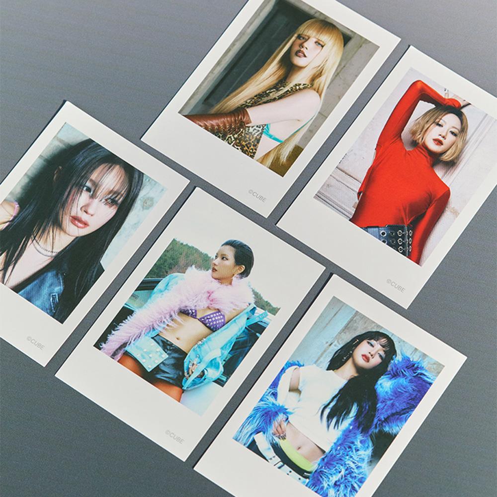 (sol)I-DLE We Are Set Polaroid in Latta