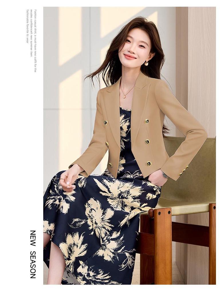 Women's Petite Slim Fit Color Block Suit Set - Light Luxury Style, Flattering Double-Breasted Short Blazer, Professional Wear.