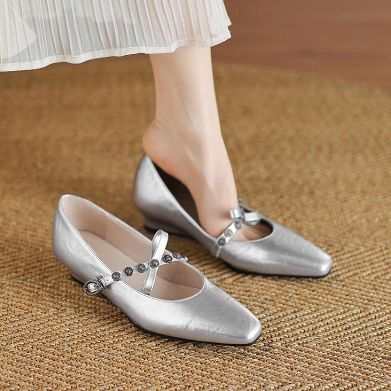 New women's fashion single shoes comfortable rubber soft sole low top light mouth solid color low heel wedge single pointed small leather shoes