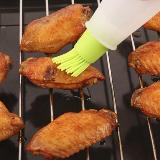 Oil Bottle Brush Multi-use Heat-resistant Silicone Kitchen Oil Bottle Brush for Home