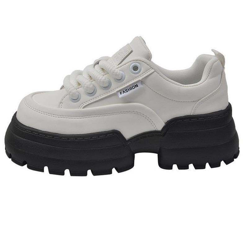 Muffin veelzijdige kleine witte schoenen dames lente en zomer niche dikke zool schoenen nieuwe hoogteverhogende casual sportschoenen