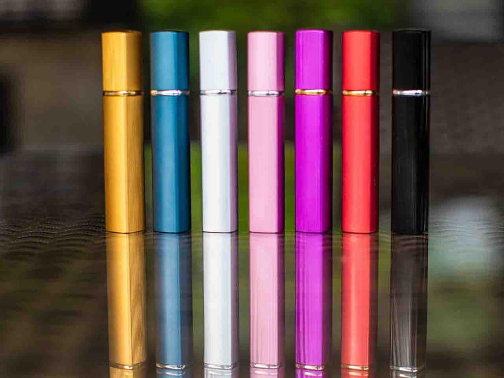Atomizer Pojemnik Na Perfumy Płyn Antybakteryjny Karbowany Czarny