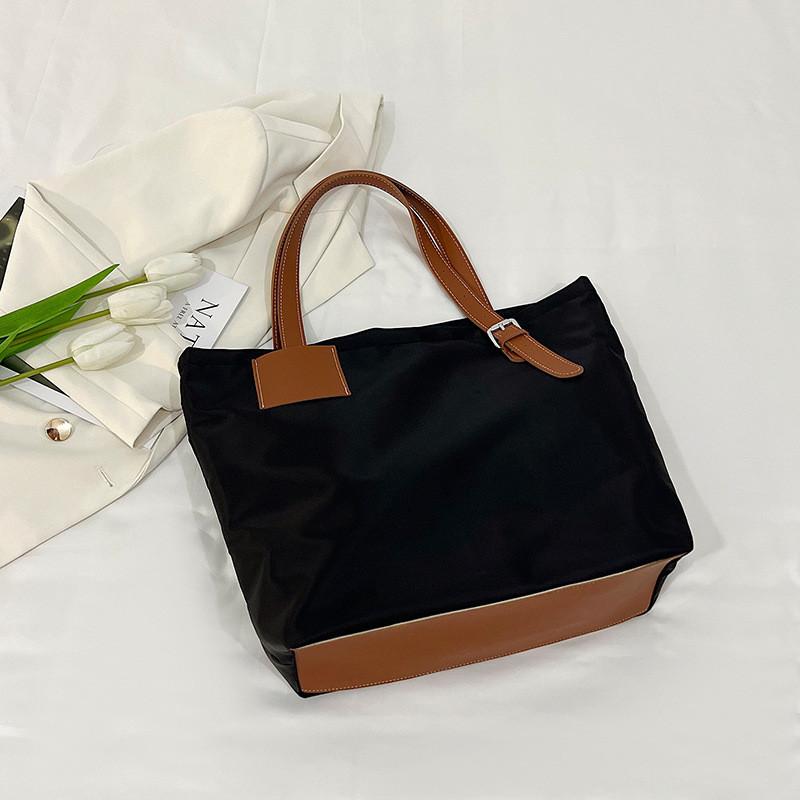 Fashionable Large Capacity Tote Bag Stylish Street Trendy Handbag Available In Black Gray Cream